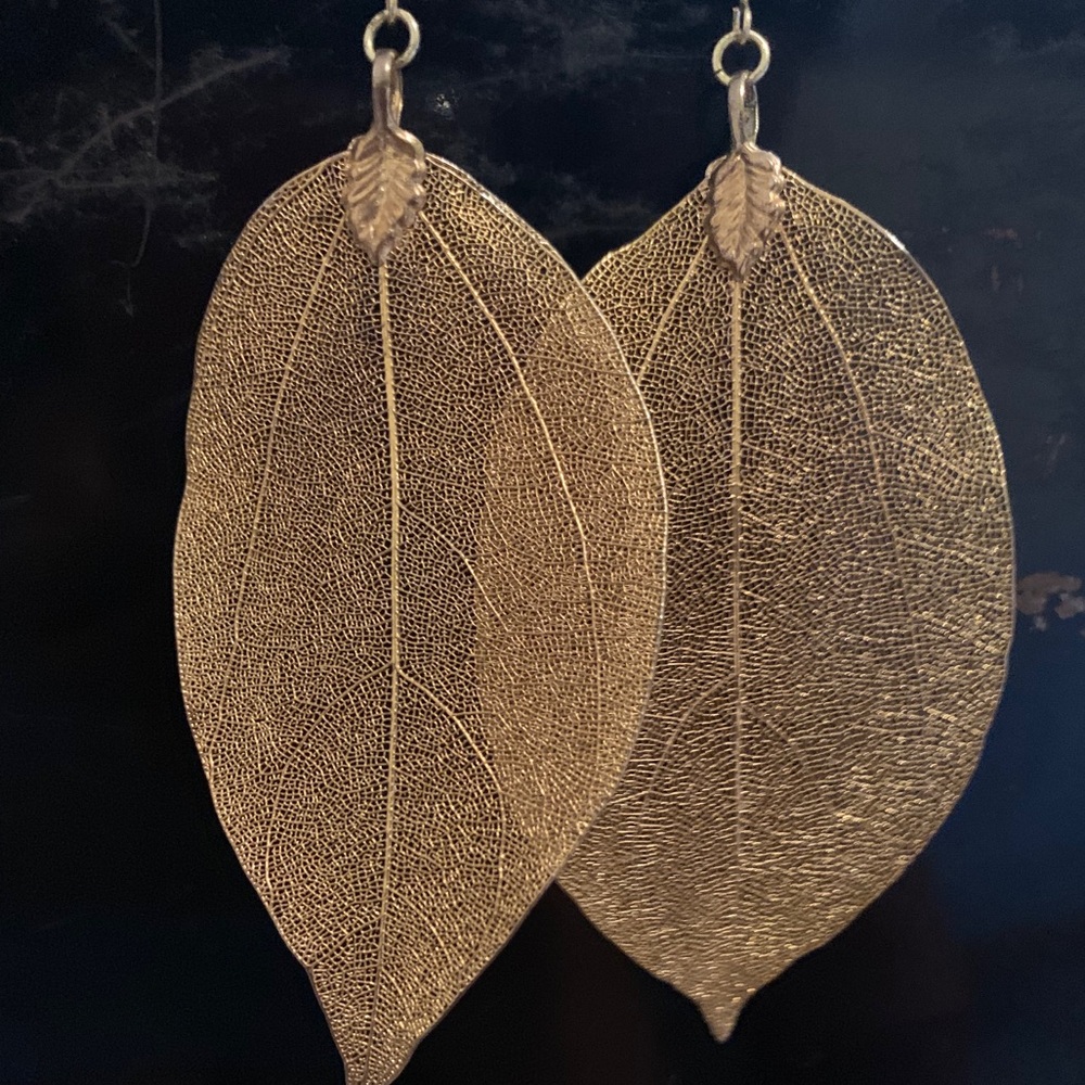 Gold Leaves earrings
